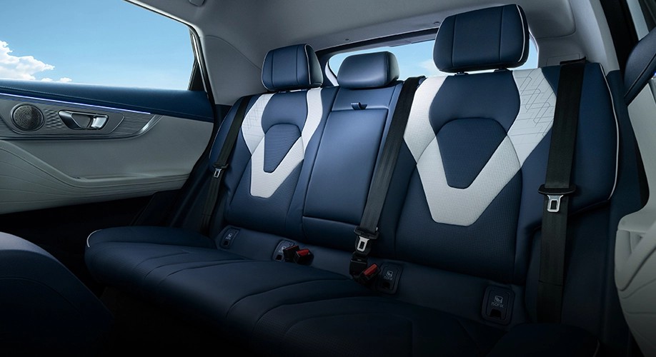 Bangku penumpang dengan pengaturan 4 langkah otomatis